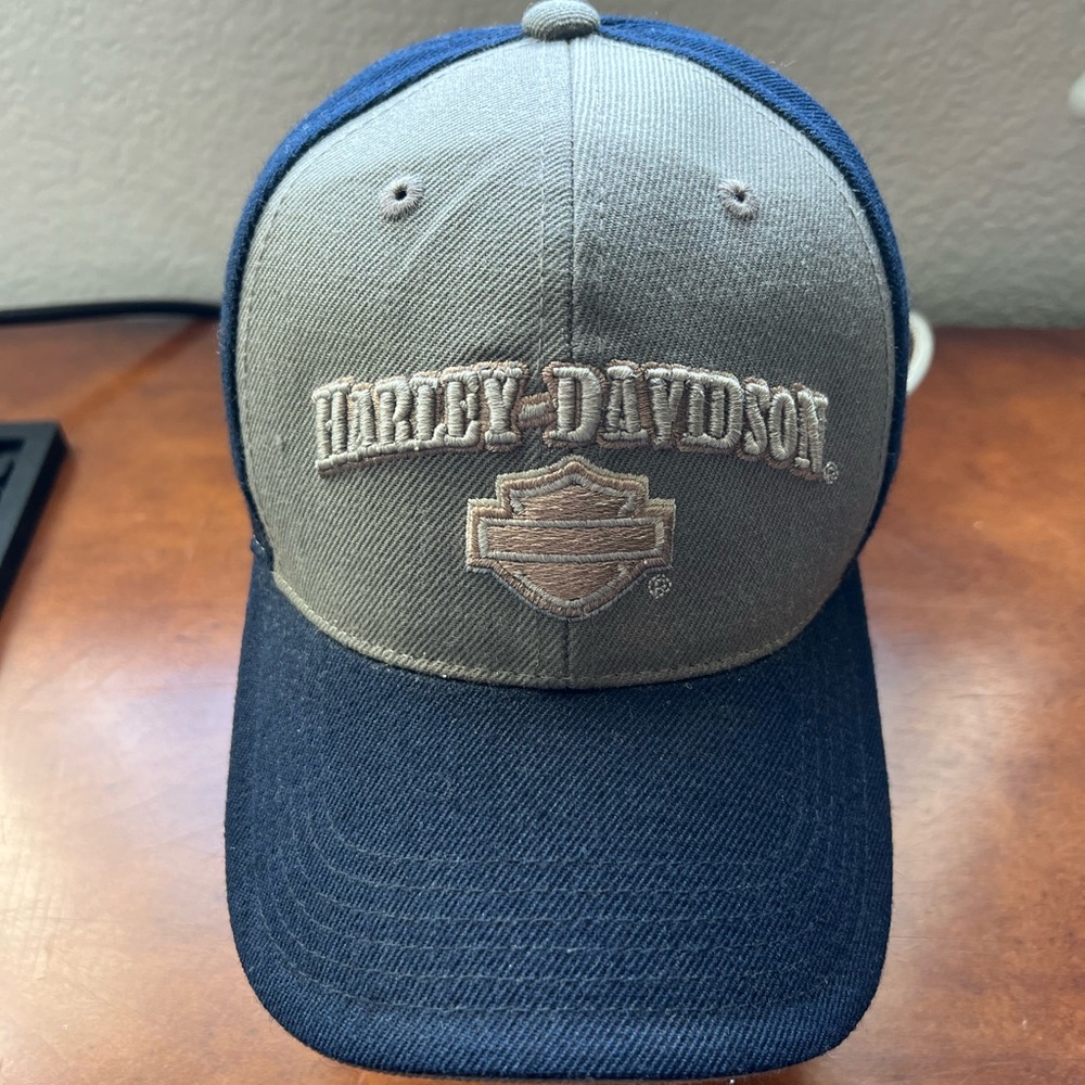 Harley Davidson Velcro Back Adjustable Logo Trucker Hat